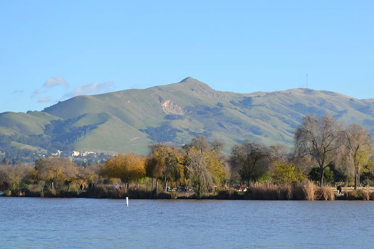 Mission Peak above Lake Elizabeth in Fremont, California
